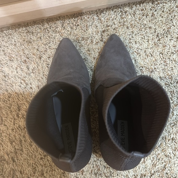 Steve Madden Boots Womens Reece Sock Bootie Gray Fabric Pull On - Picture 5 of 7